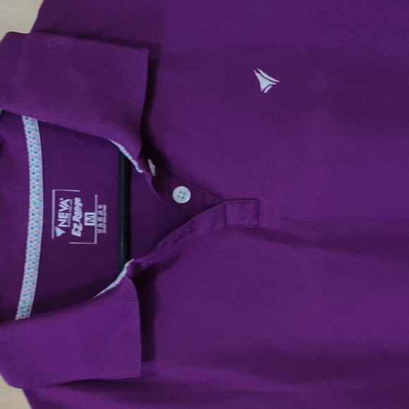 Purple polo tshirt - Picture 2 of 2